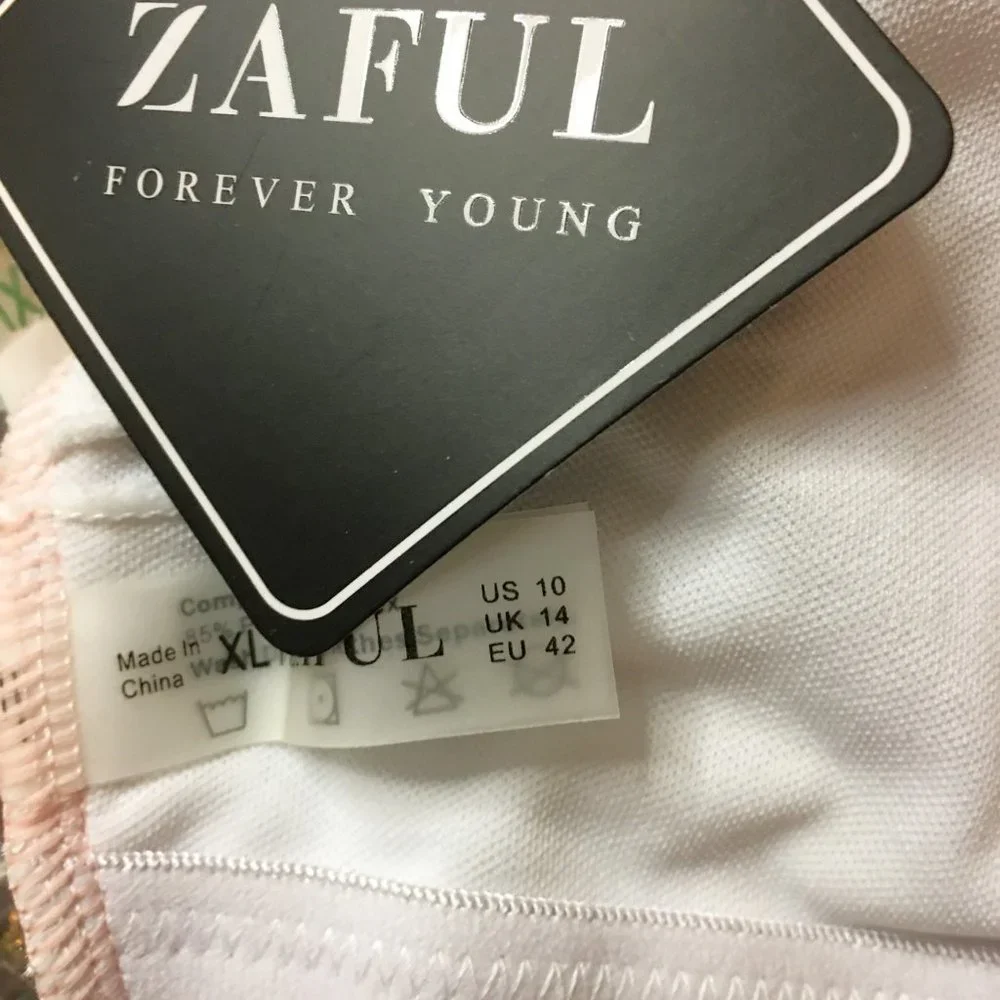 ZAFUL Vacation Leaf Print Lace-up Ruched Swimsuit 🌿🌿 NEW WITH TAGS!